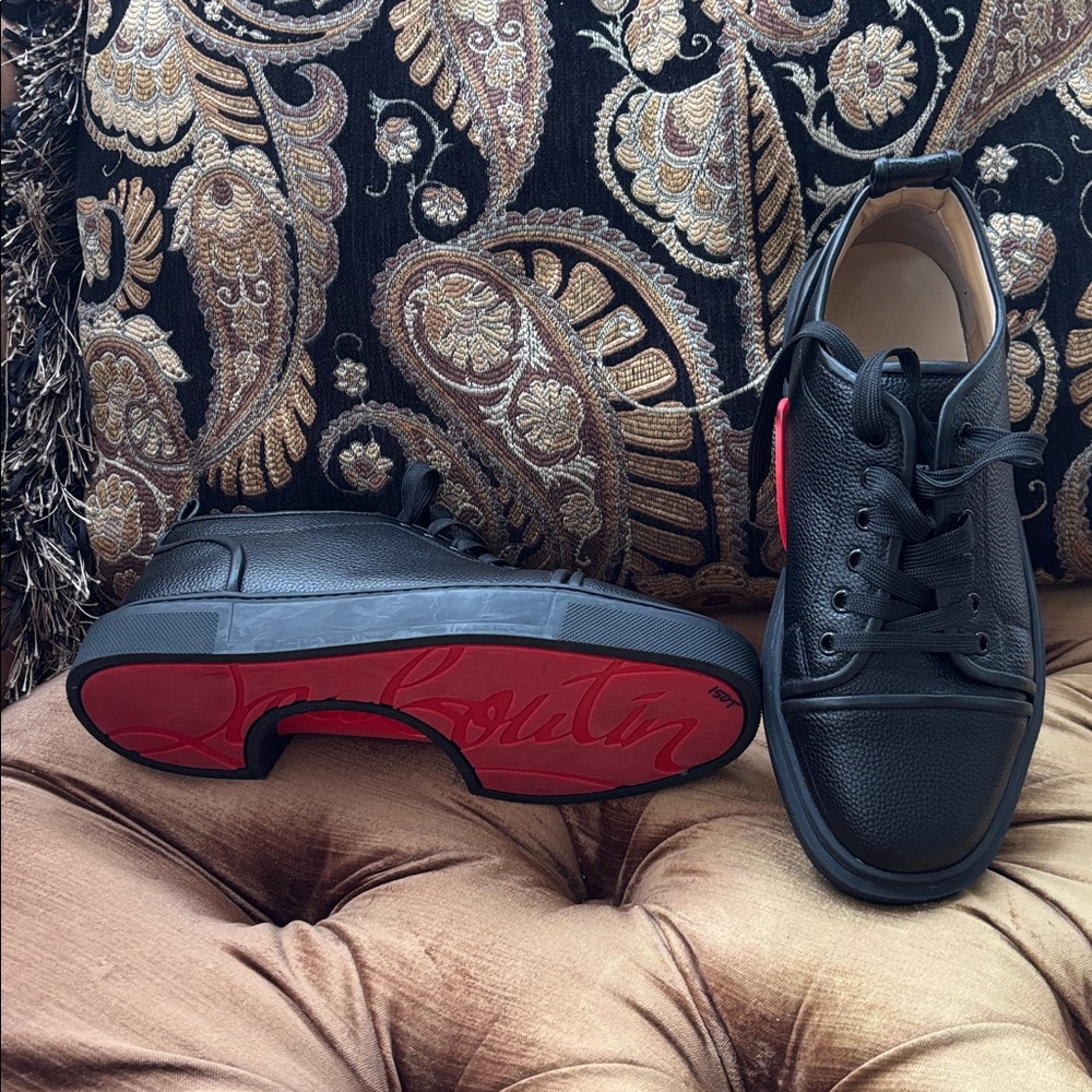 Christian Louboutin Adolon Junior black low-top sneakers - Picture 7 of 11